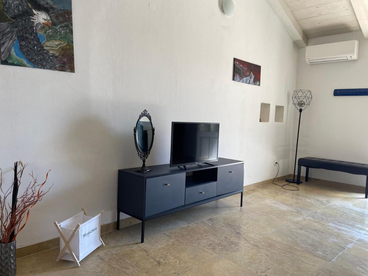 Holiday Home Ava1 With Pool & Holiday Home Ava2 With Whirlpool Baderna Exterior foto